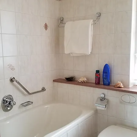 Gerold Apartment *